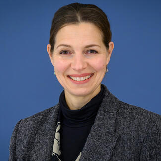 Prof. Dr. Susanne Menzel-Riedl (Foto: Peter Himsel) Prof. Dr. Susanne Menzel-Riedl (Foto: Peter Himsel)